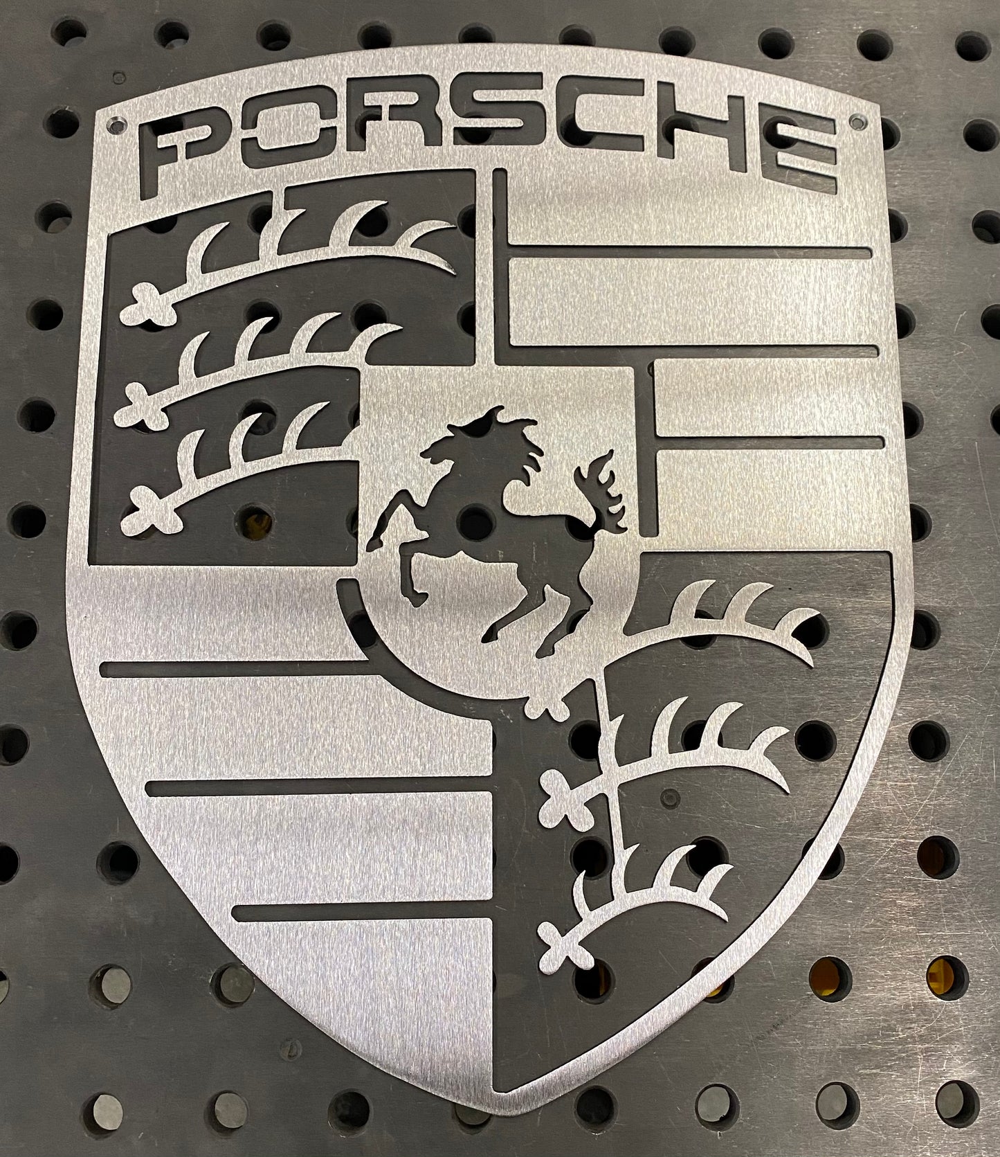 Porsche Crest